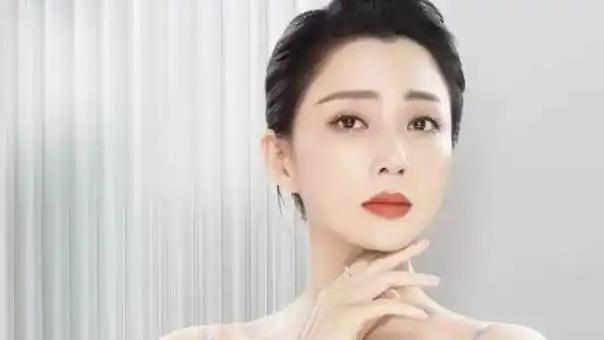 健身出名的明星_盘点那些健身明星_明星都有谁健身过