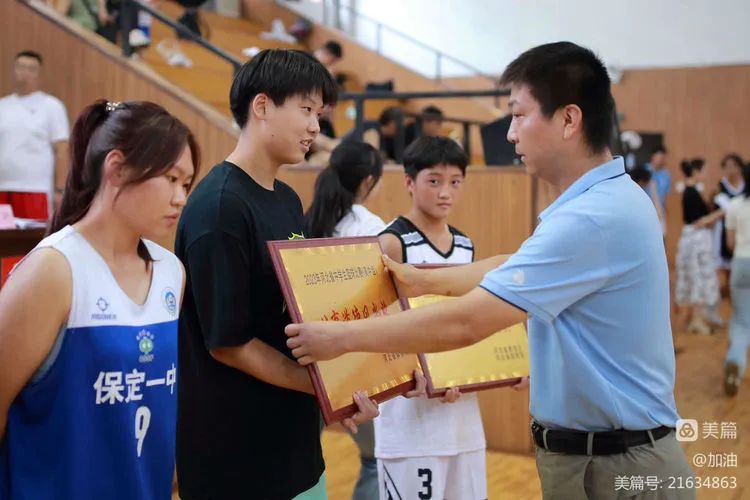 邯郸篮球冠军女子是谁_邯郸篮球教练_邯郸篮球女冠军