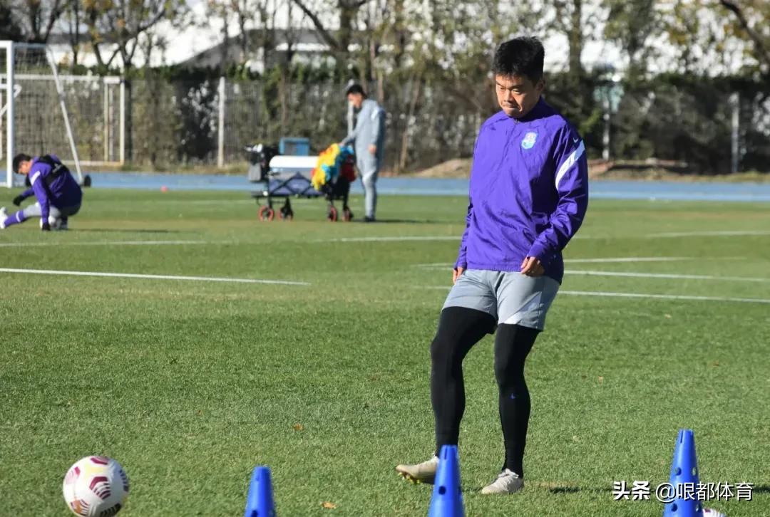 2020合肥市足球联赛_合肥足球队 中甲冠军_合肥足球队甲冠军中锋是谁