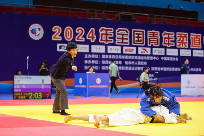 李一清柔道冠军_泰州柔道队教练李茂鉴_泰州柔道锦标赛冠军