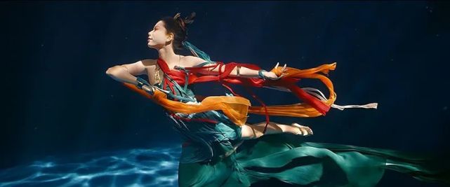 大海游泳比赛_海洋游泳冠军_游泳冠军游大海是哪一集